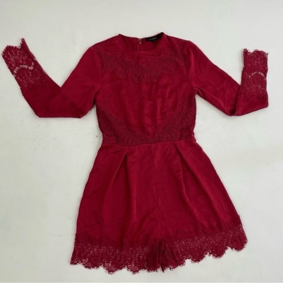 Red Satin Lace Long Sleeve Scoop Neck Statement Sleeve Romper - Picture 1 of 4